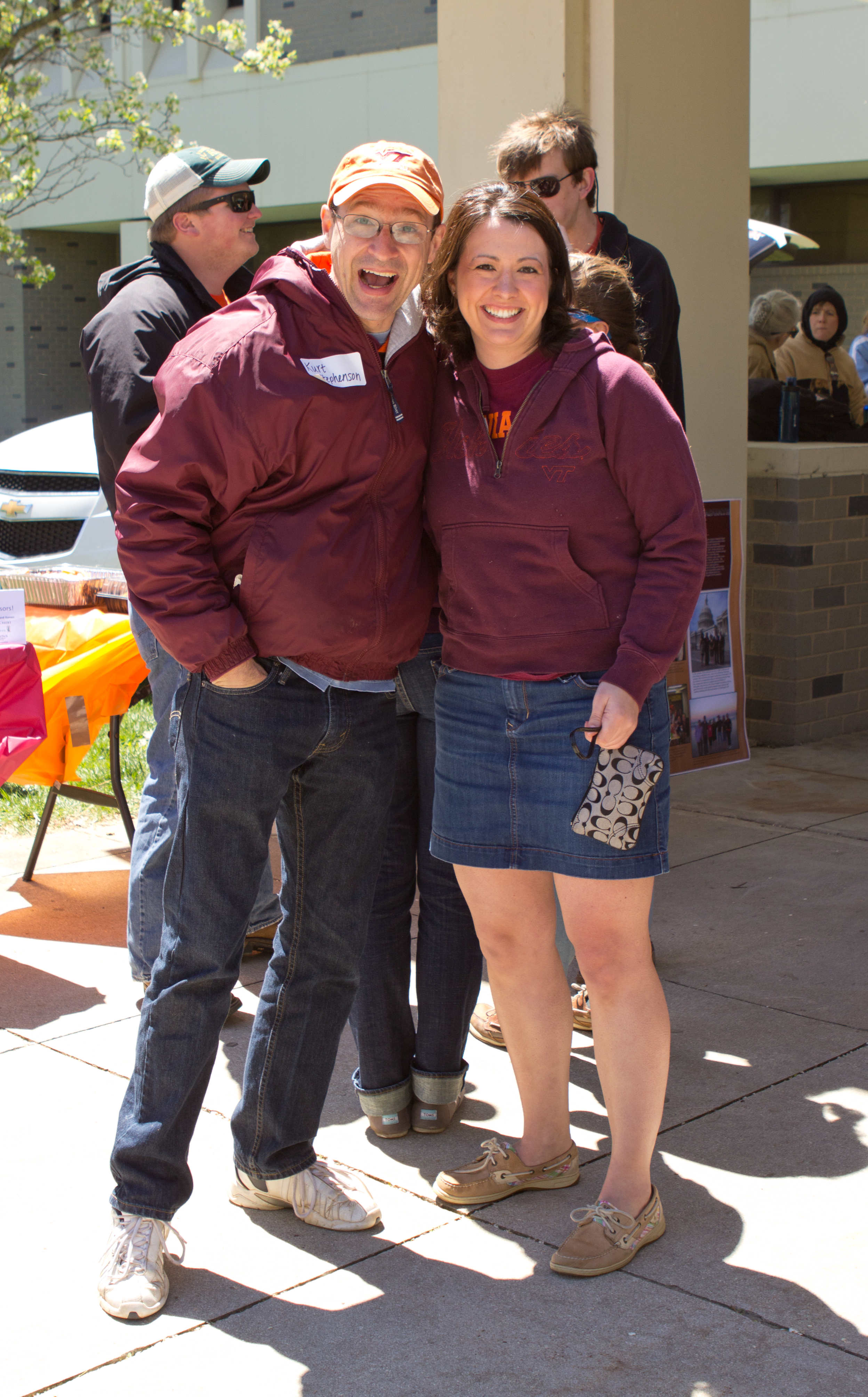 aculty and alumni enjoy the opportunity to reconnect at last year's tailgate.