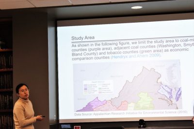 Ruoding Shi presenting a map of Virginia at AAEC's Food and Health Lab